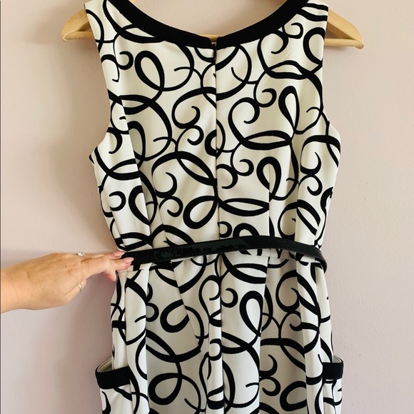 Black and white semi formal dress - Picture 2 of 3